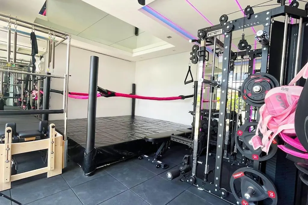 Luxury Villa Gym Pool And Gazebo Canggu