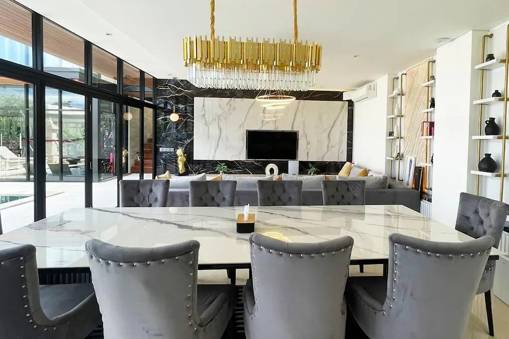 Luxury Villa Gym Pool And Gazebo Canggu