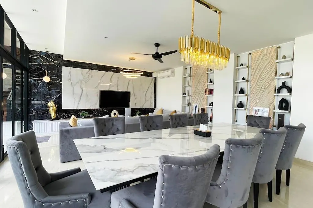 Luxury Villa Gym Pool And Gazebo Canggu  Canggu (Bali)